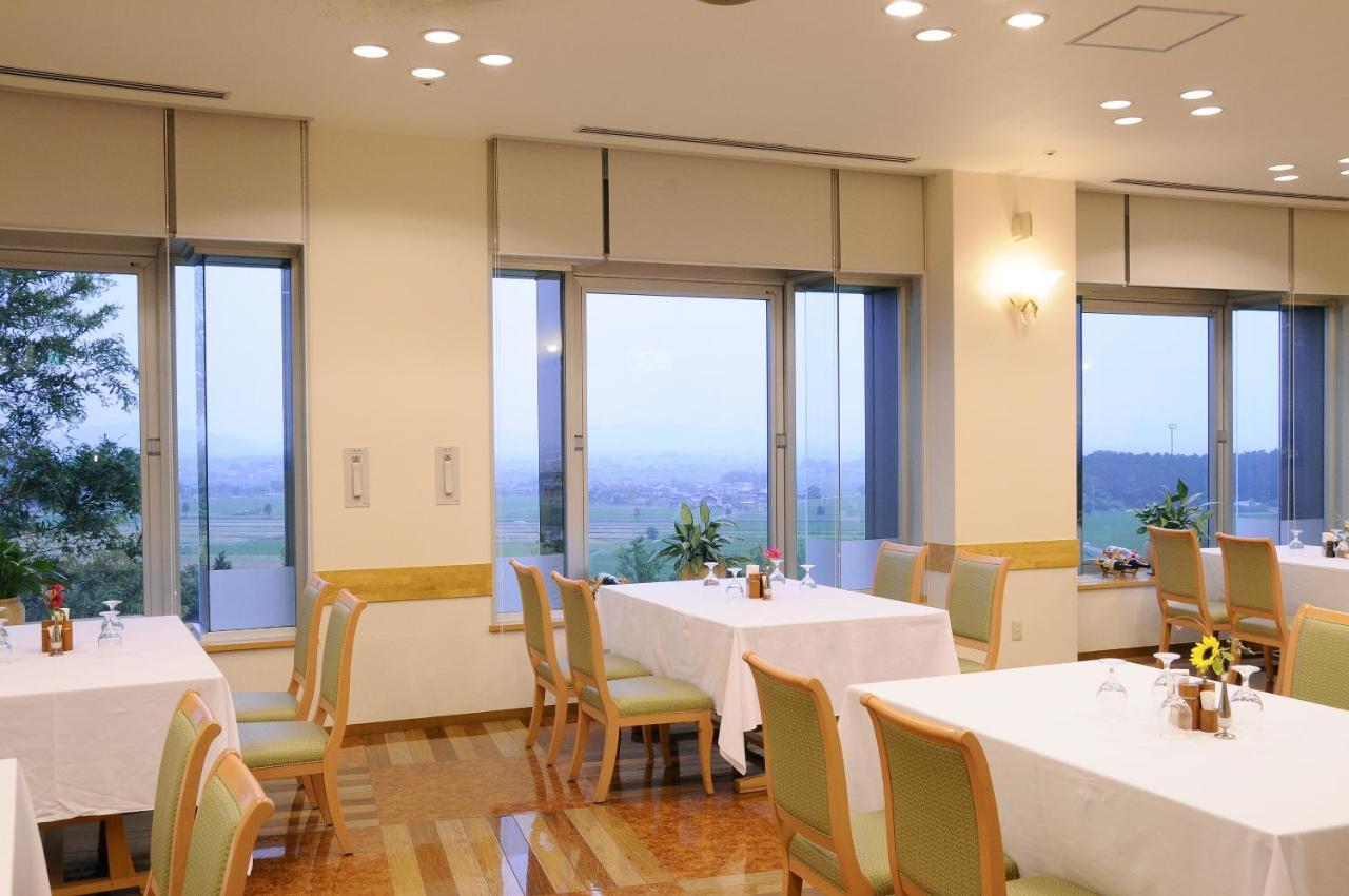 Crefeel Koto Hotel Higashiomi Buitenkant foto