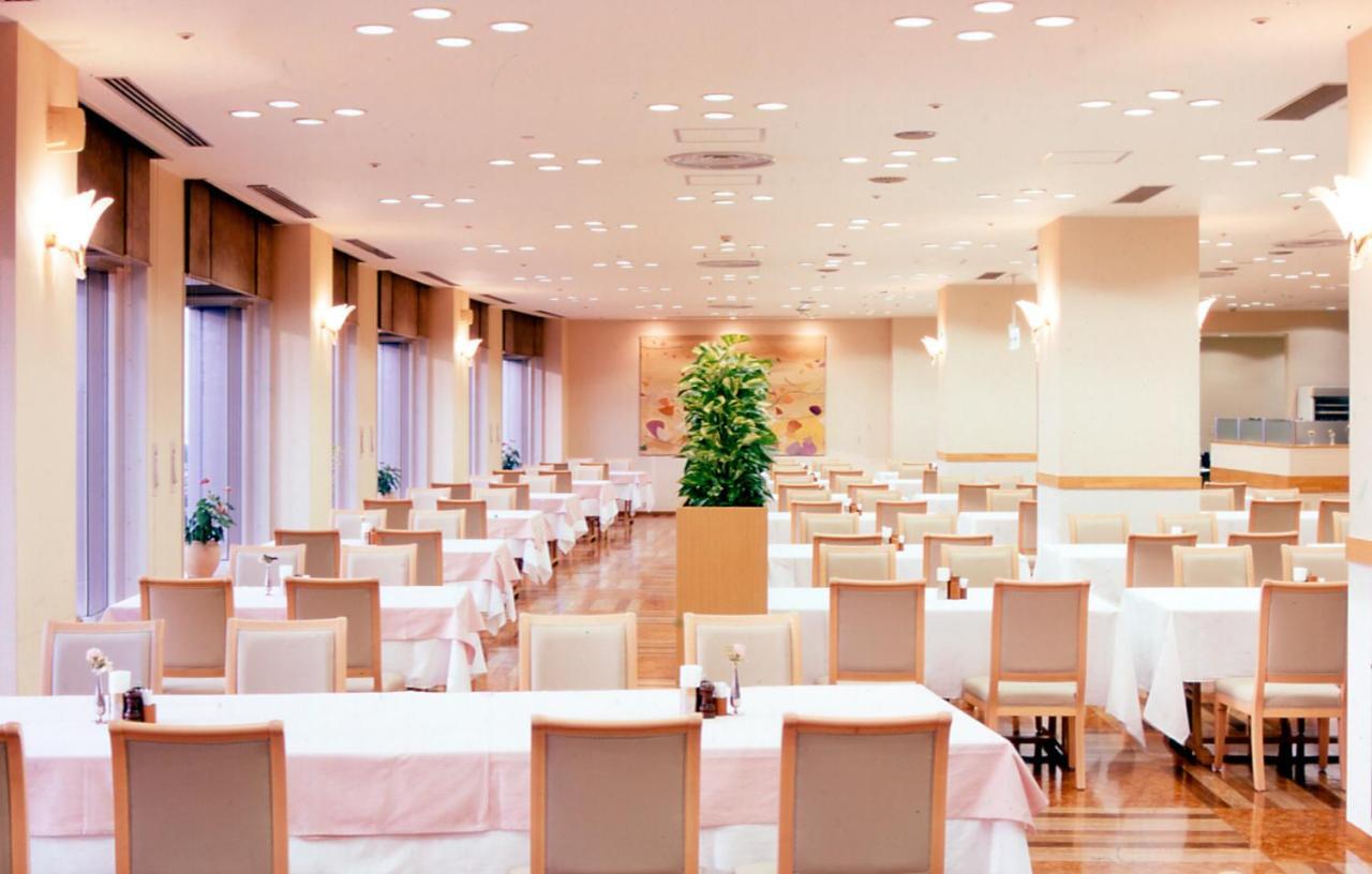 Crefeel Koto Hotel Higashiomi Buitenkant foto