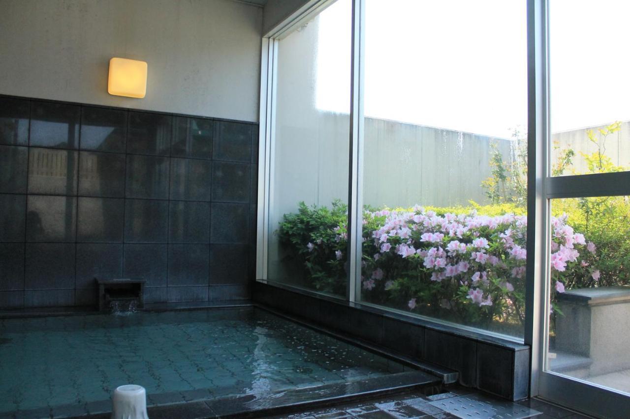 Crefeel Koto Hotel Higashiomi Buitenkant foto